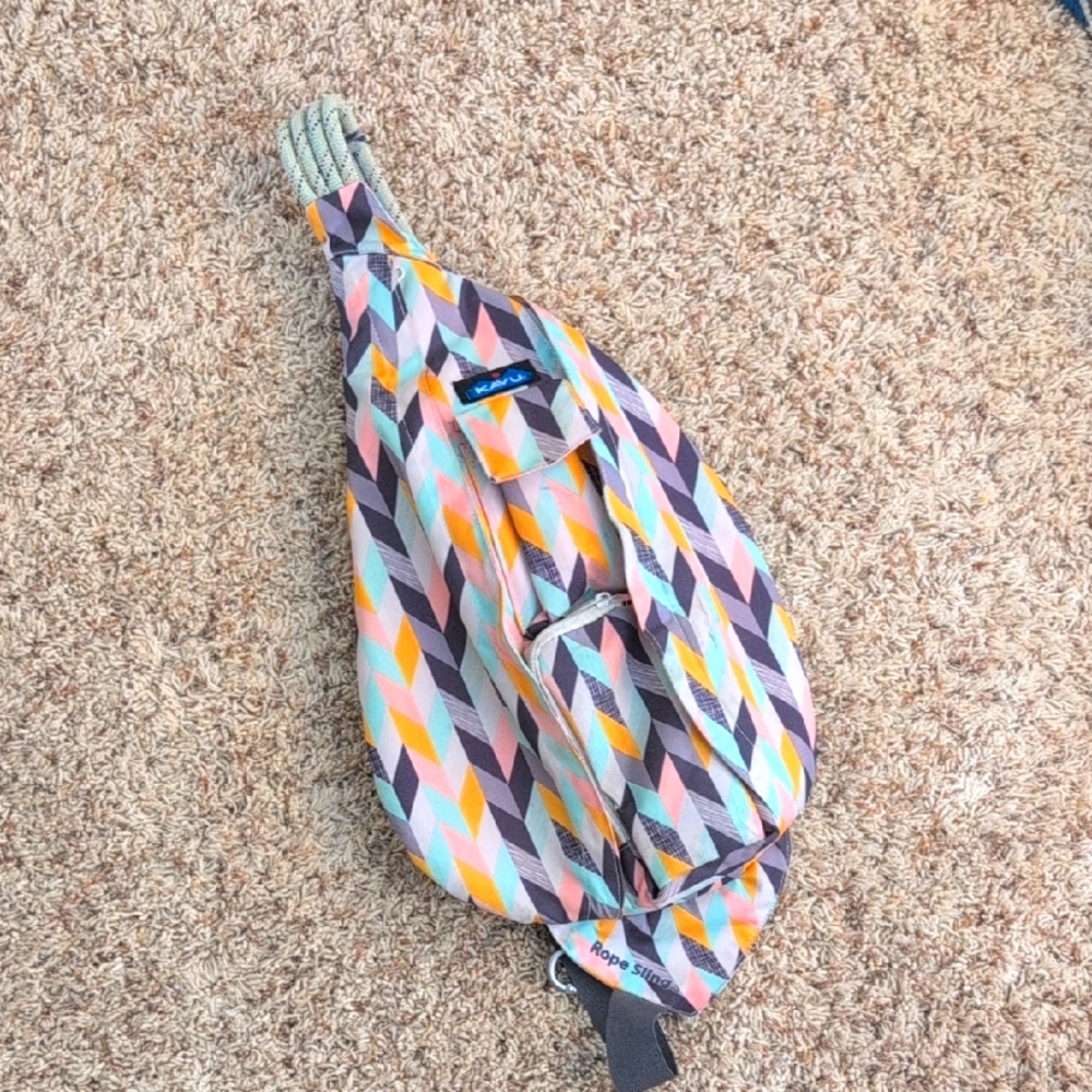 Kavu Rope Sling Bag - Multicolor Geometric